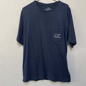 Vineyard Vines Blue Short Sleeve Tee with Classic Crew Neck and Soft Fabric